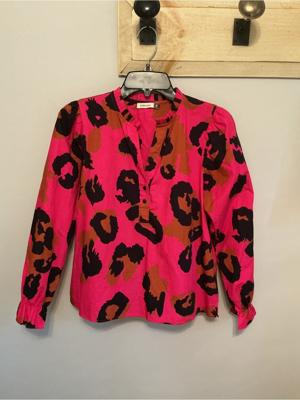 Maude Vivante Pink Leopard Print Ashley Top, Women’s Small